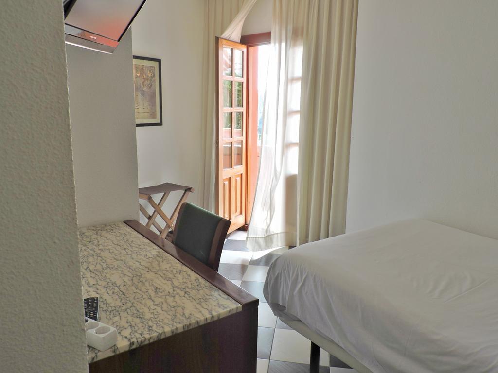 Hotel Las Yucas Atarfe Eksteriør billede